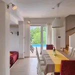 Vikendica Kvija Adria *